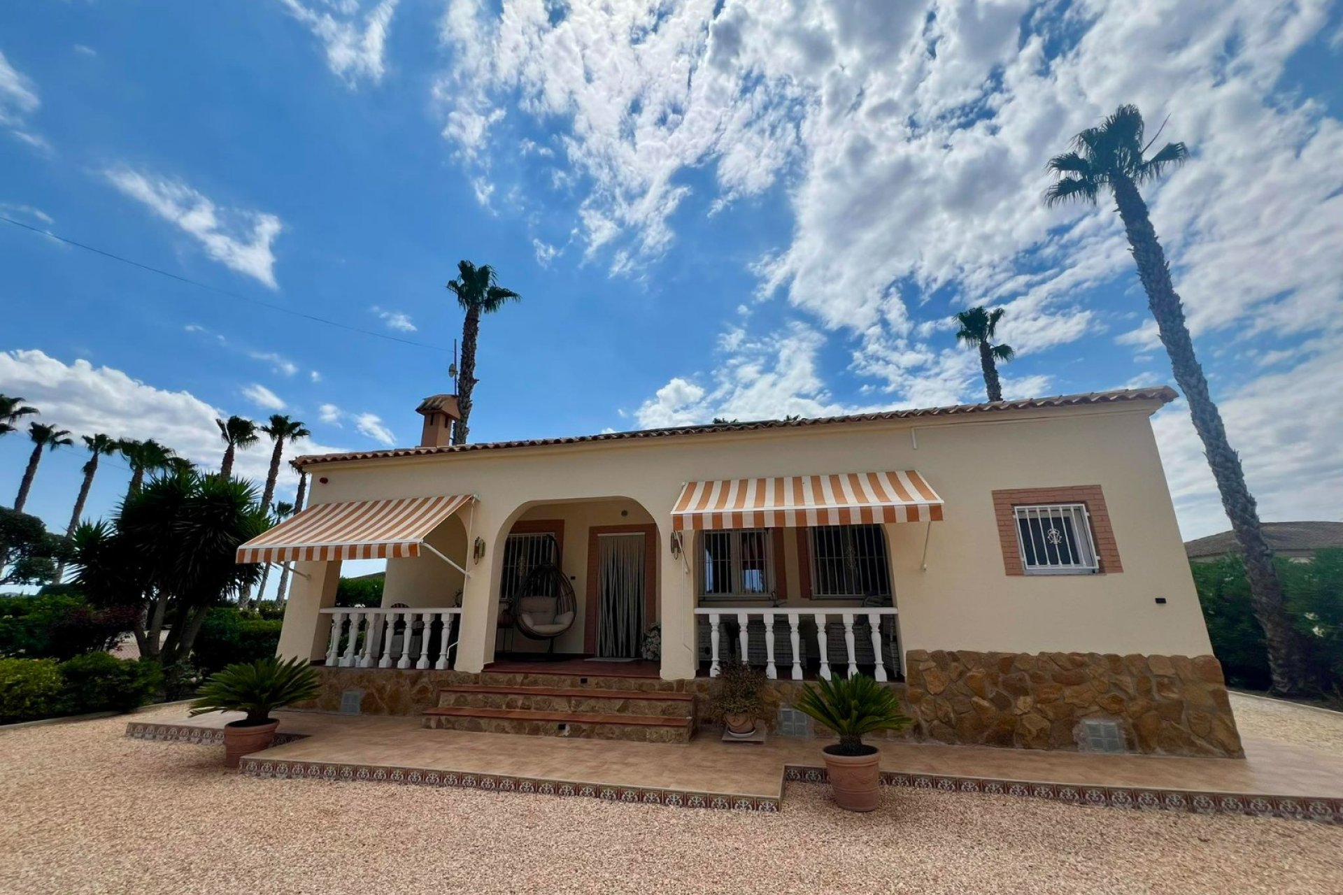 Herverkoop - Country House - Orihuela