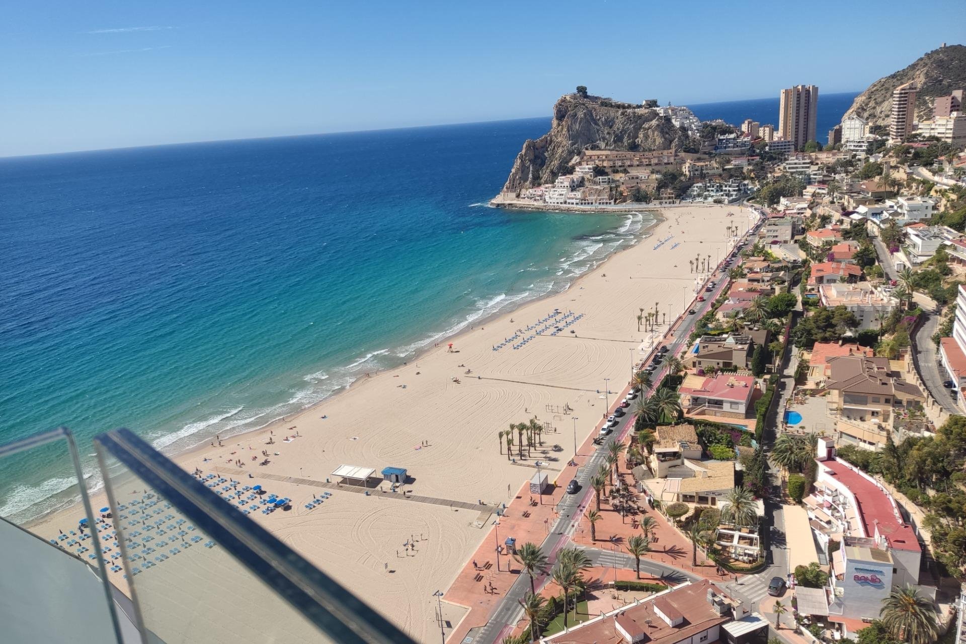 Neue Gebäude - Apartment - Benidorm - Playa Poniente