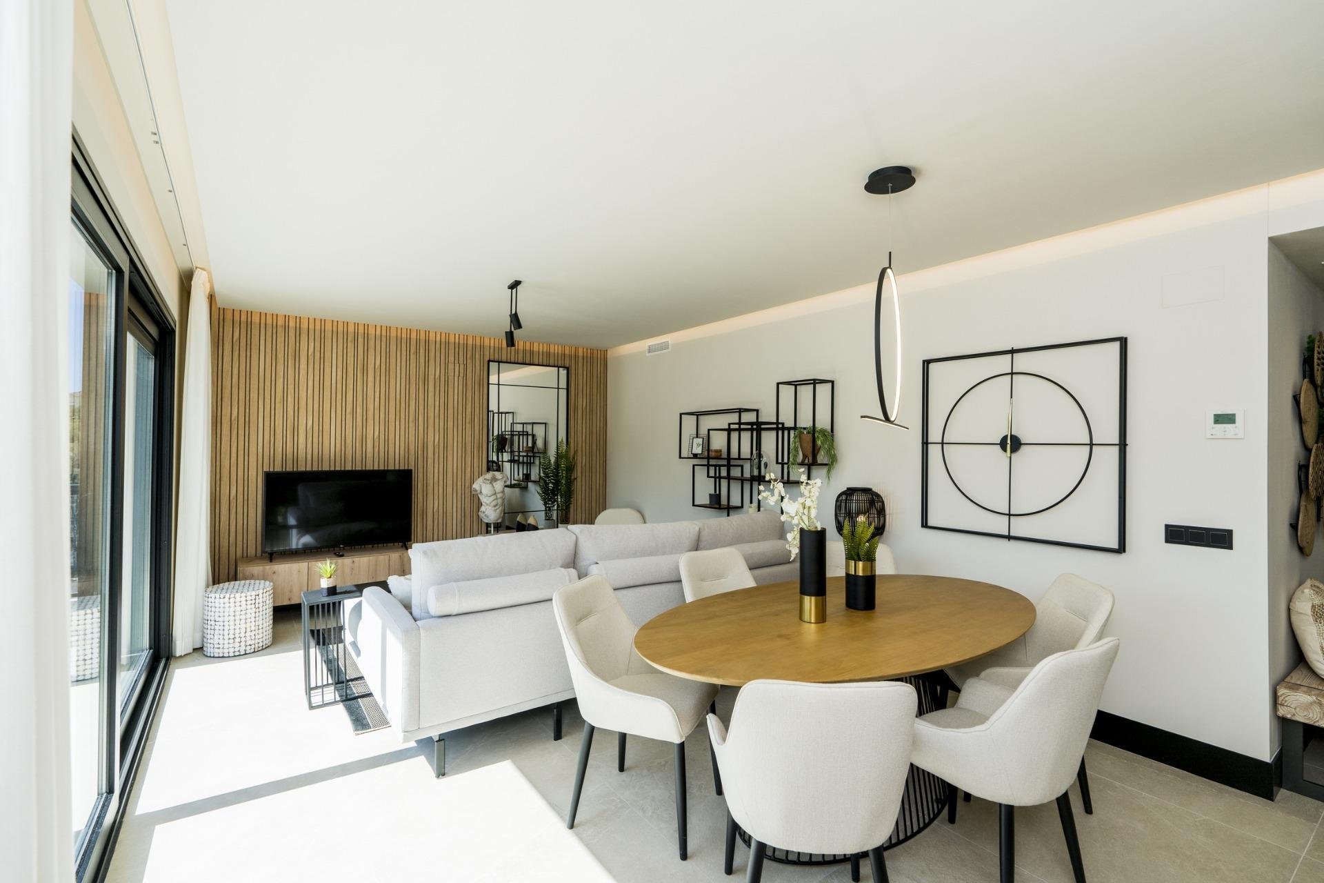 Neue Gebäude - Apartment - Marbella - La Cerquilla