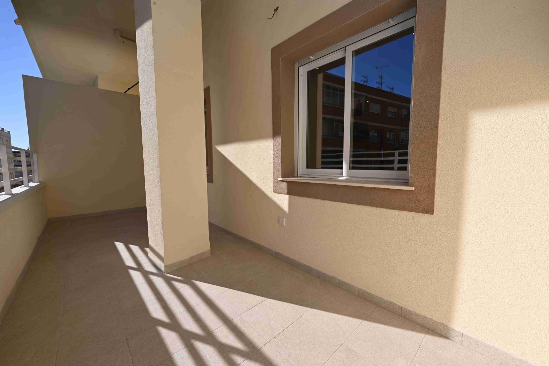 Neue Gebäude - Apartment - Torrevieja - Centro