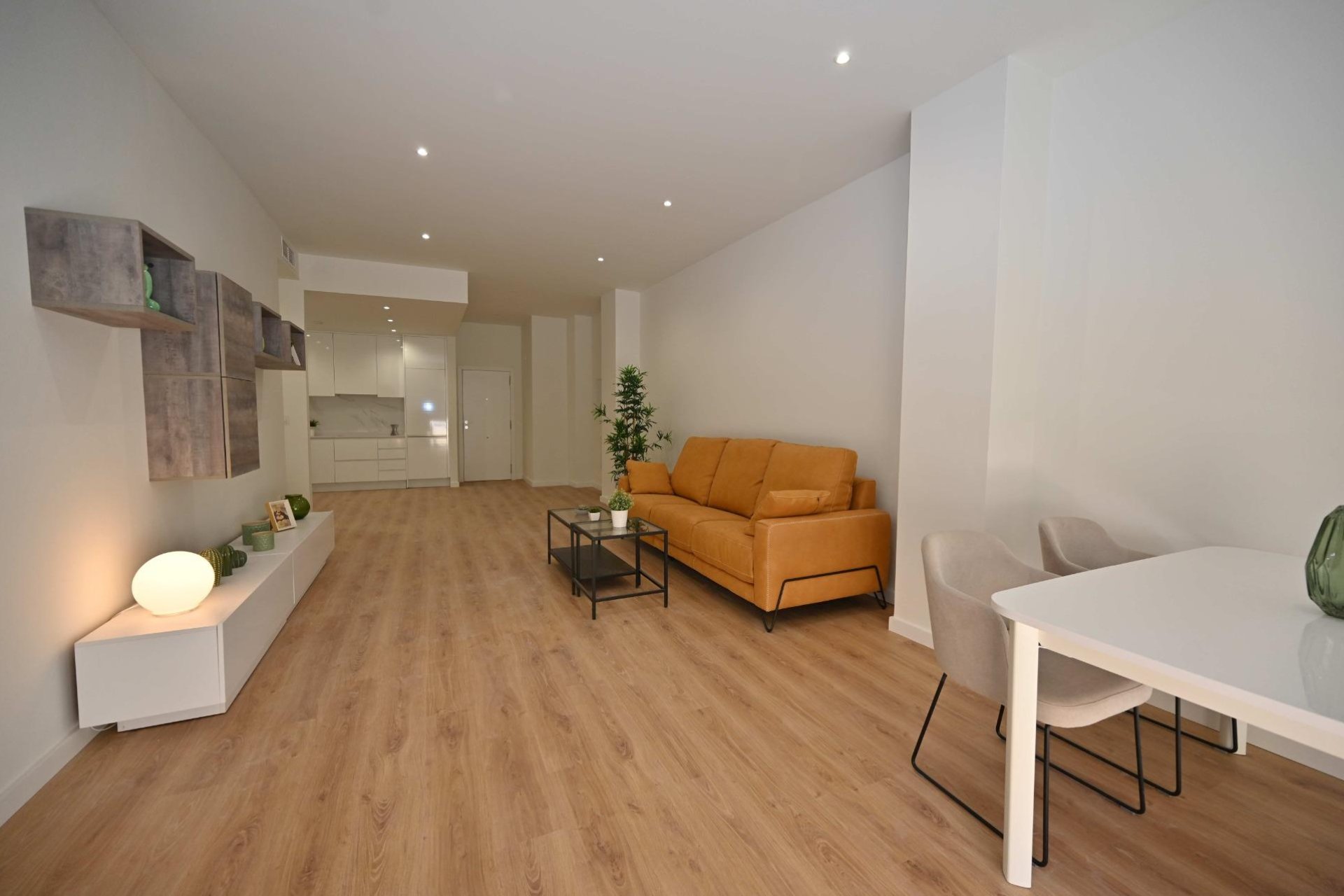 Neue Gebäude - Apartment - Torrevieja - Centro