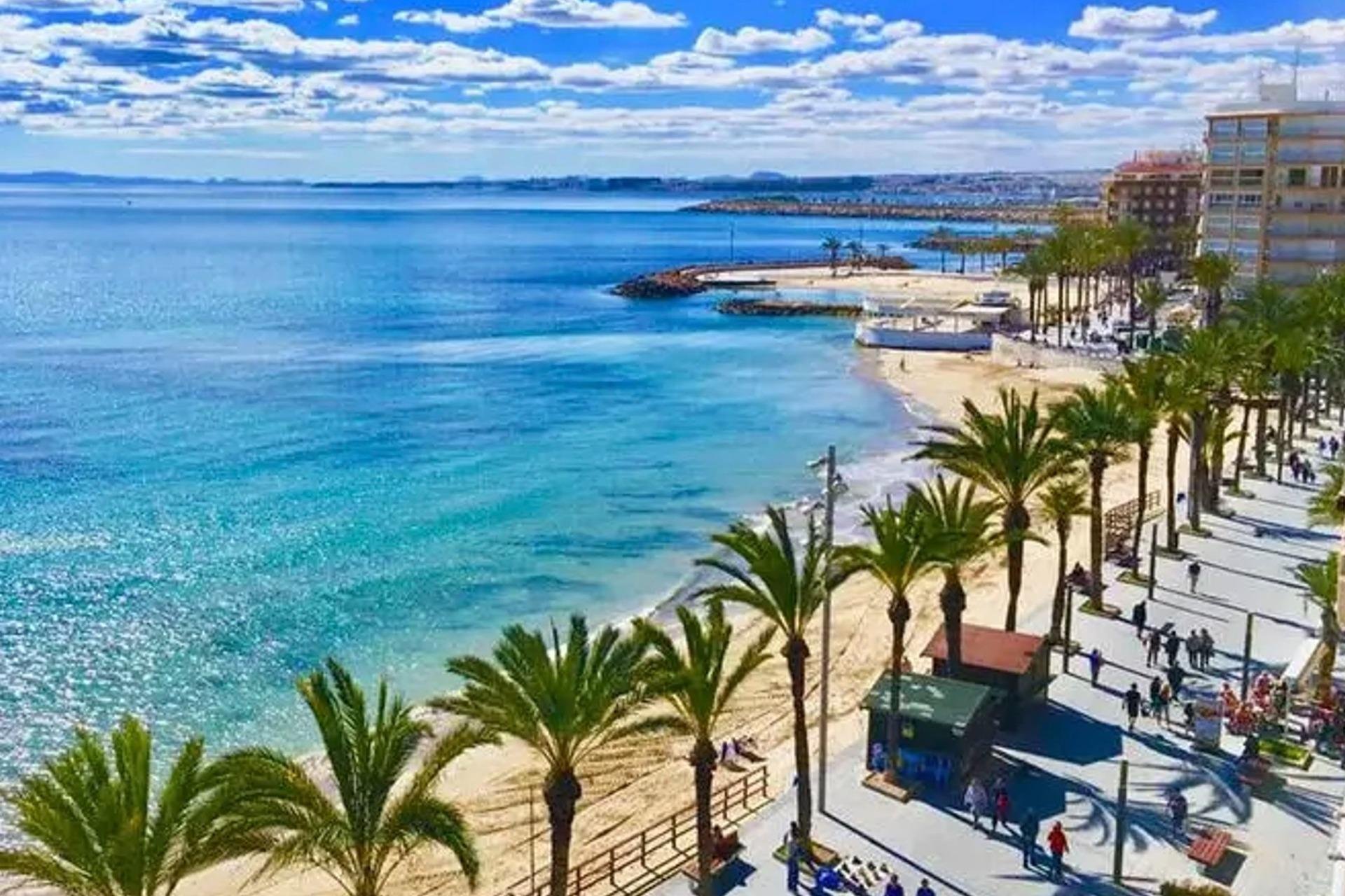 Neue Gebäude - Apartment - Torrevieja - Playa de El Cura