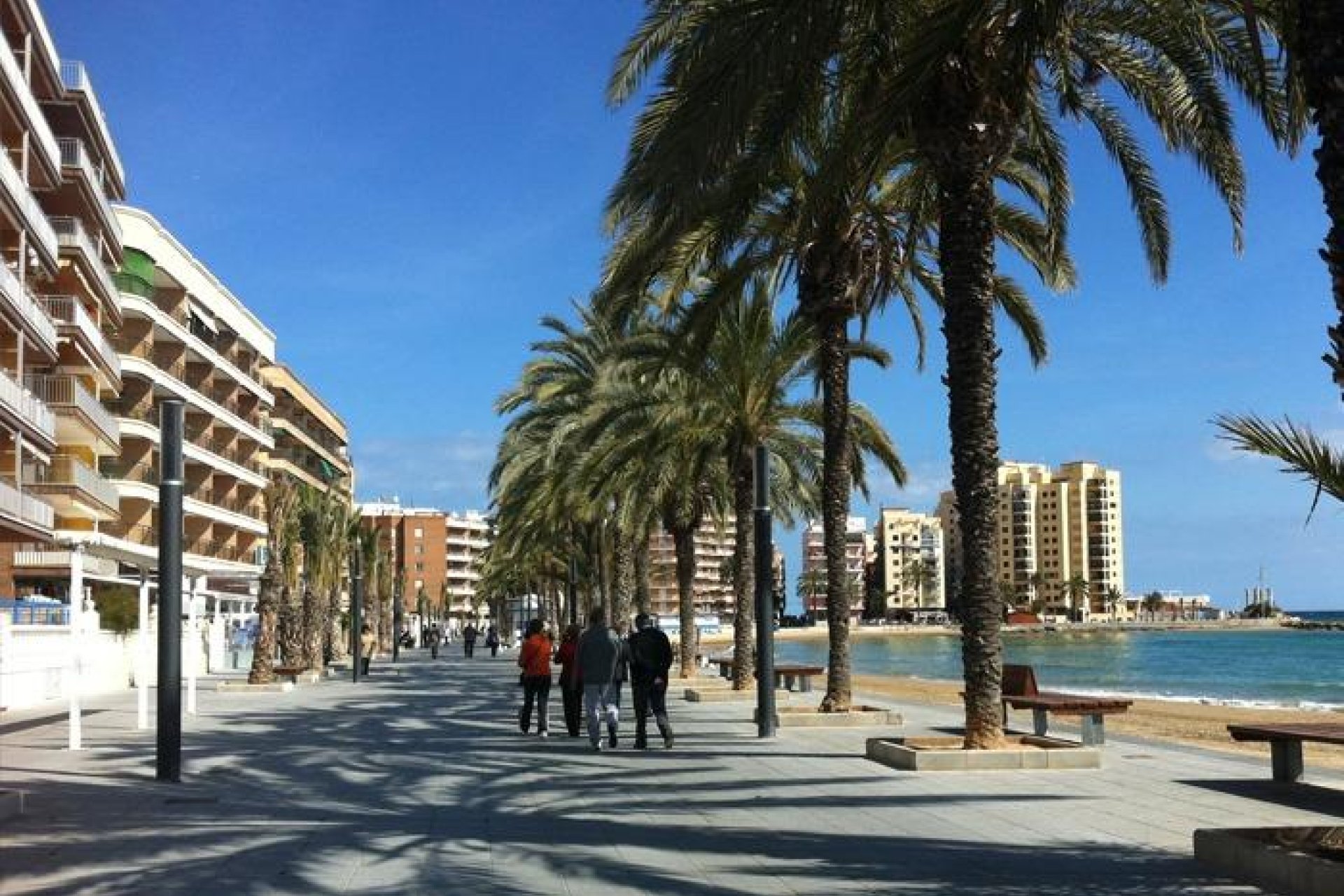 Neue Gebäude - Apartment - Torrevieja - Playa del Cura