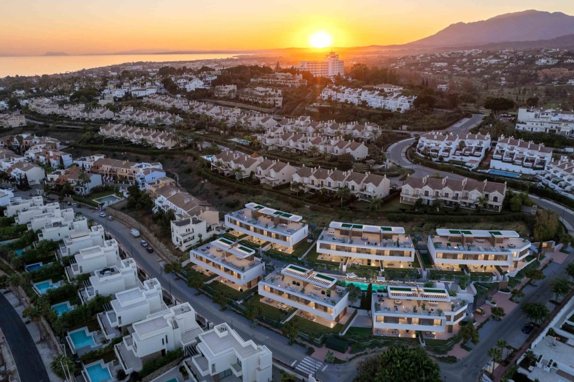 Neue Gebäude - Town House - Estepona - El Paraíso