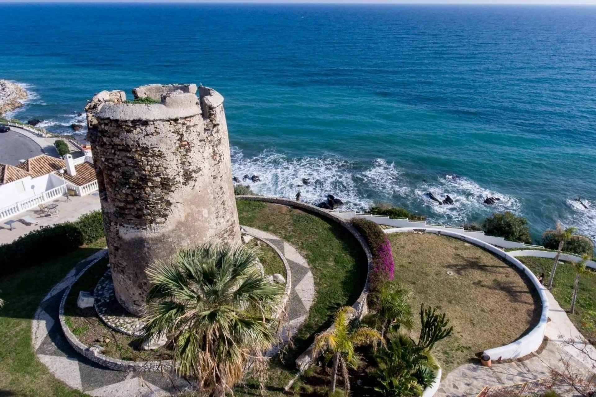 Neue Gebäude - Villa - Benalmádena - Torremuelle