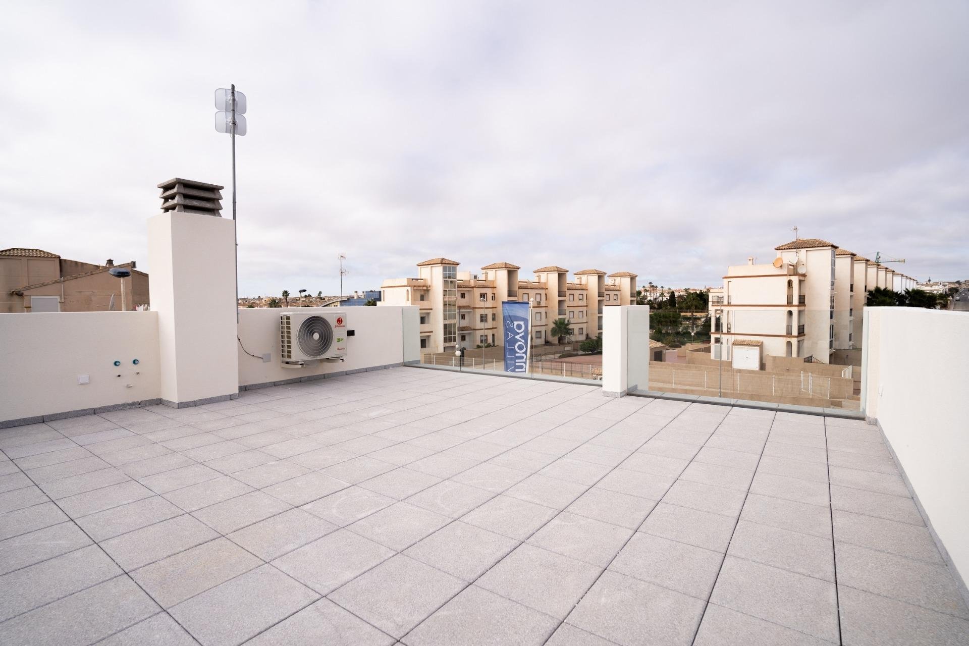 Nieuwbouw - Town House - Orihuela Costa - Entre golf