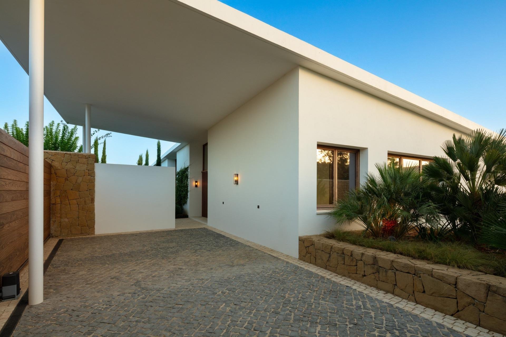 Obra nueva - Villa - Casares - Pedregales