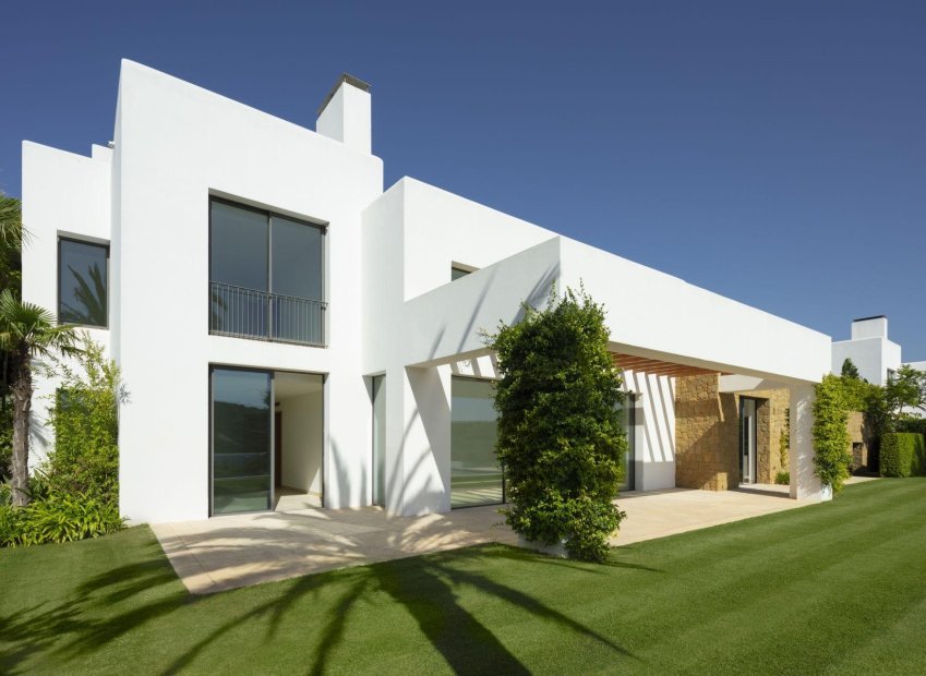 Obra nueva - Villa - Casares - Pedregales