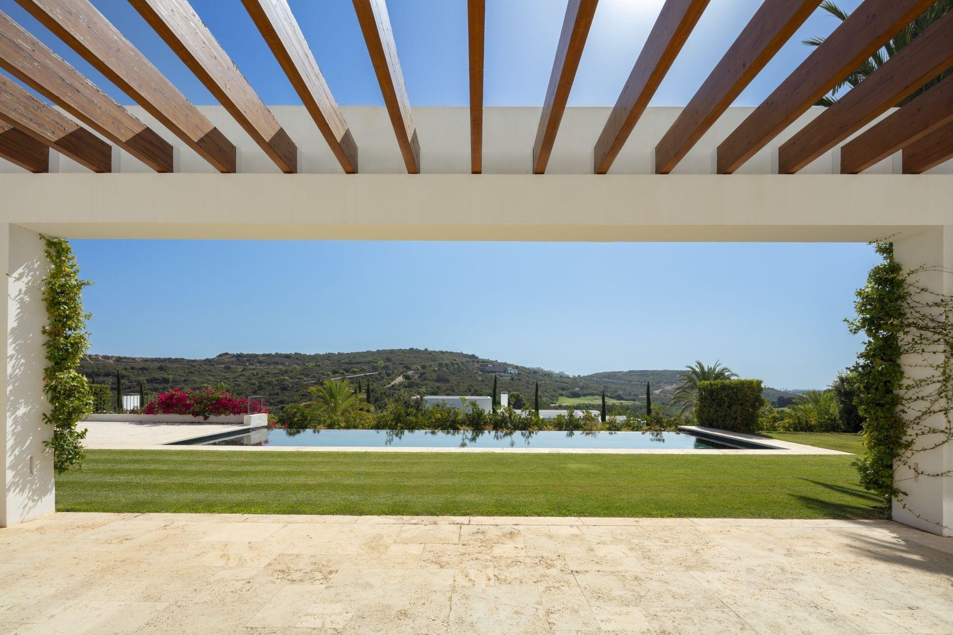 Obra nueva - Villa - Casares - Pedregales