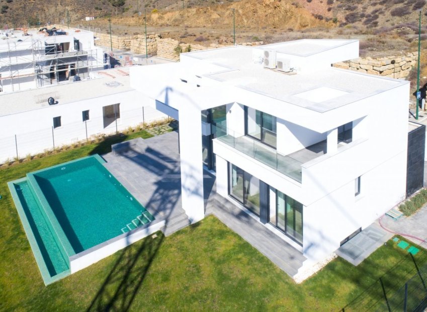 Obra nueva - Villa - Málaga - Limonar