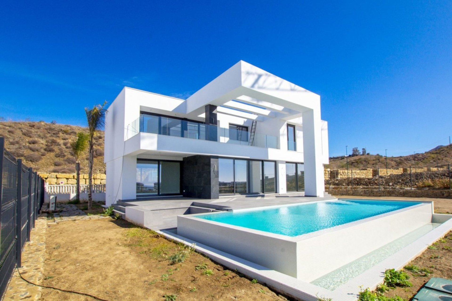 Obra nueva - Villa - Málaga - Limonar