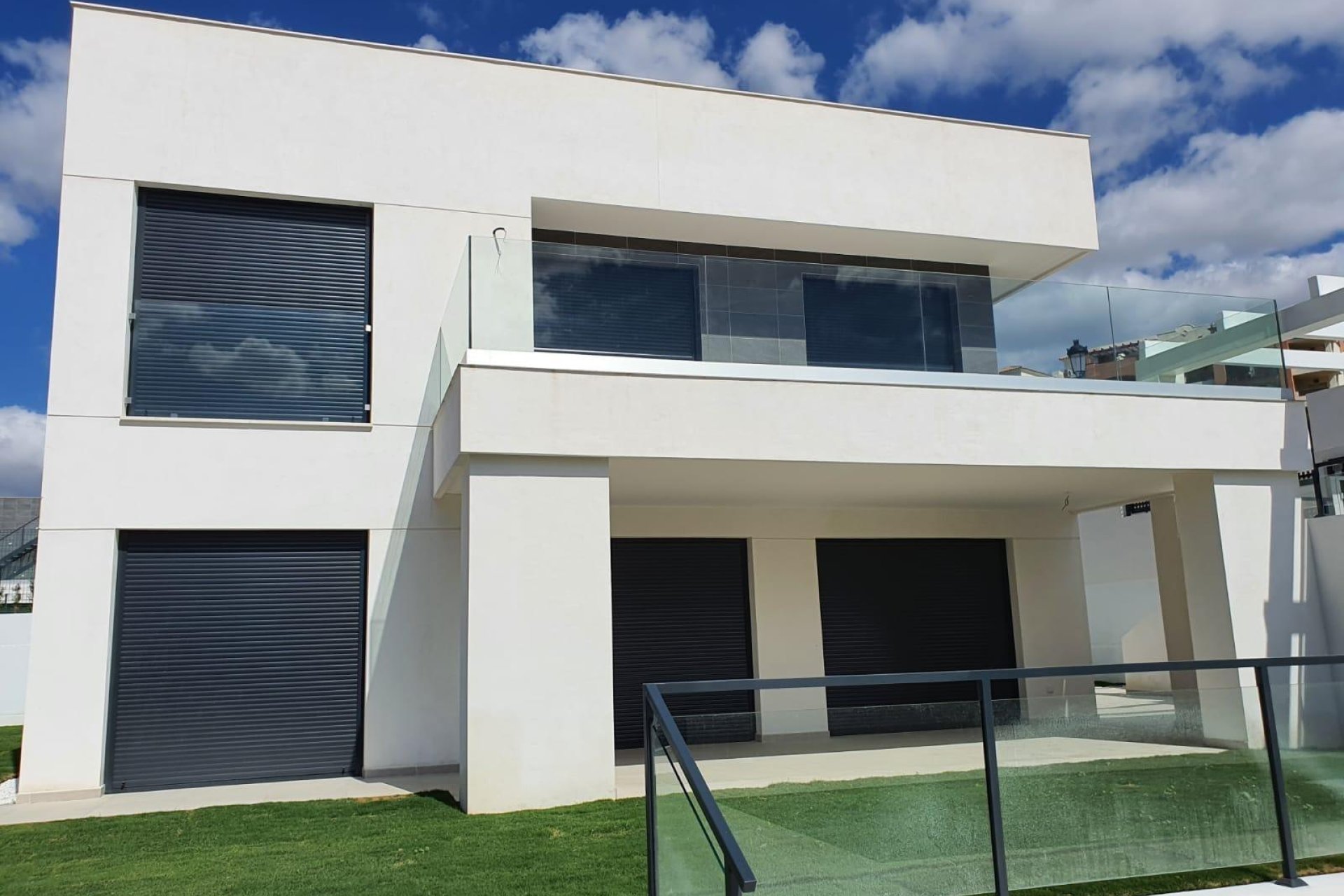 Obra nueva - Villa - Manilva - La Duquesa