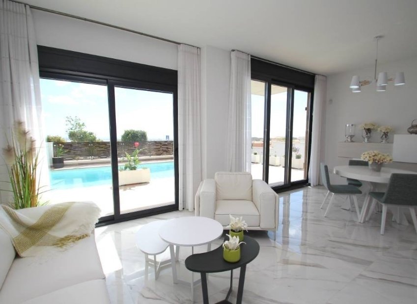 Obra nueva - Villa - Orihuela Costa - Campoamor