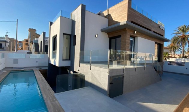 Villa - Nieuwbouw - Torrevieja - La Mata