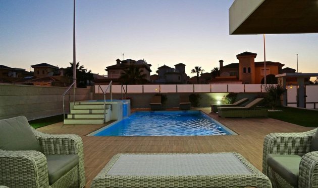 Nieuwbouw - Villa - Orihuela Costa - Campoamor