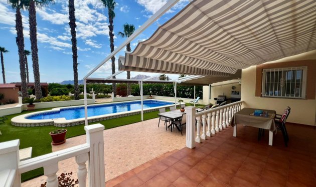 Herverkoop - Country House - Orihuela