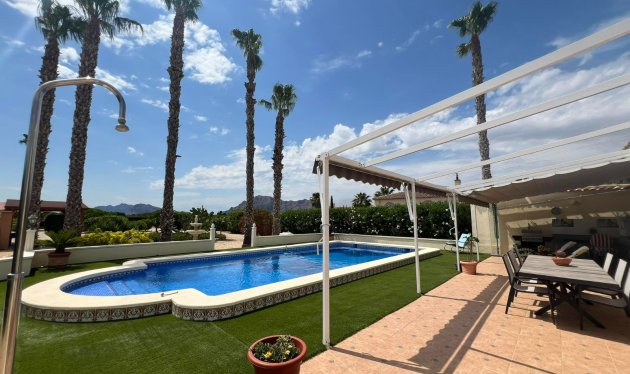 Herverkoop - Country House - Orihuela